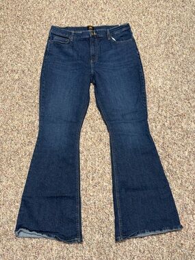 Women's size 16 flare jeans Lee Women's Dark Indigo Flare Jeans